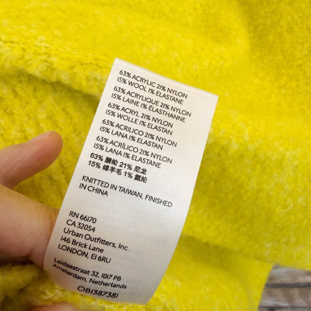 Free People Moira Slouchy Tunic Sweater in Citron Sun Combo Boucle Knit Large - Picture 9 of 12